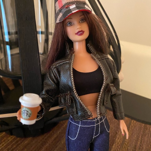 Burberry Barbie Baseball Cap - Picture 10 of 11